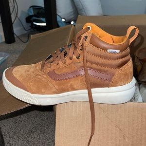 Brand new Vans Suede Rust High Top